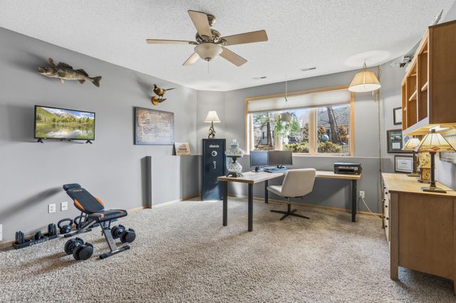 9451 138th Street W, Savage, MN 55378