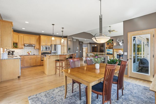 9451 138th Street W, Savage, MN 55378