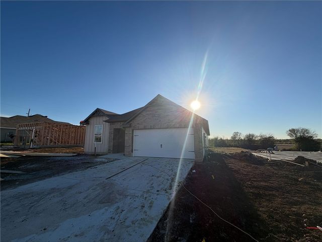 112 Hejl Drive, Caldwell, TX 77836