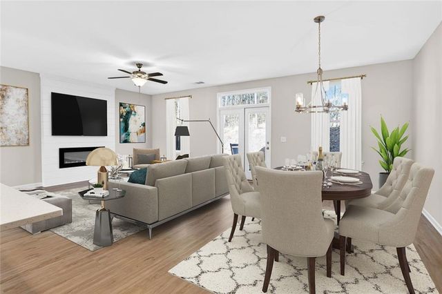 1127 Lucan Ln, Lawrenceville, GA 30043