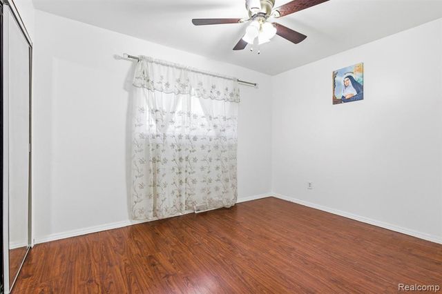 36217 Jeffrey Drive, Sterling Heights, MI 48310