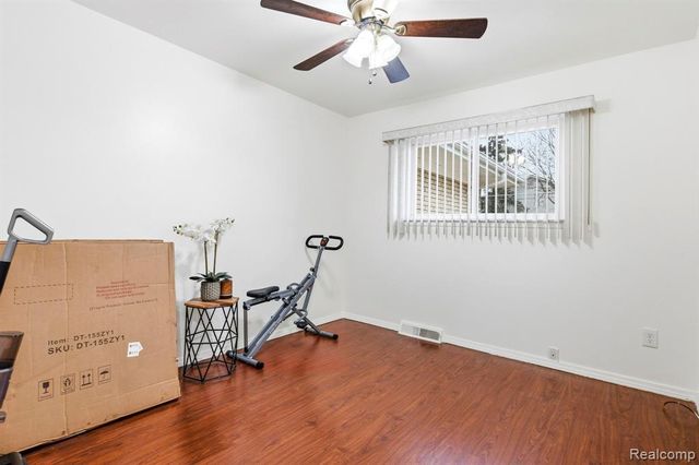 36217 Jeffrey Drive, Sterling Heights, MI 48310