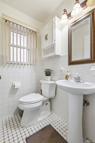 36217 Jeffrey Drive, Sterling Heights, MI 48310