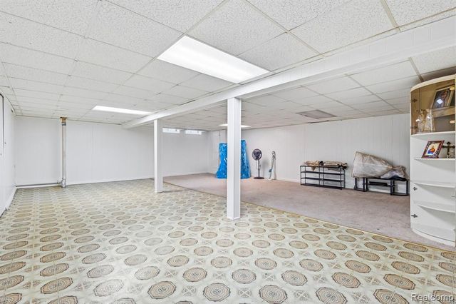 36217 Jeffrey Drive, Sterling Heights, MI 48310