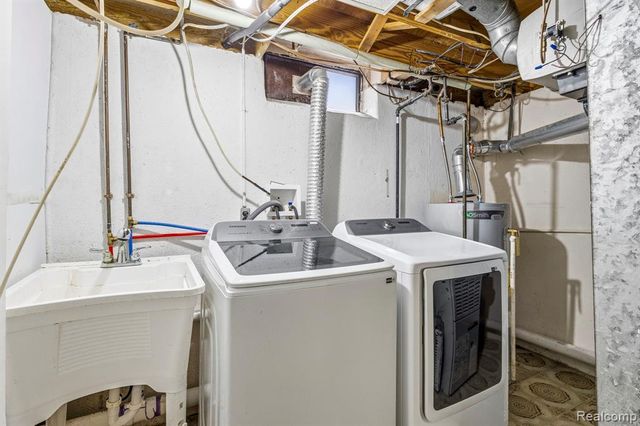 36217 Jeffrey Drive, Sterling Heights, MI 48310