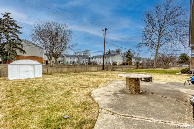 36217 Jeffrey Drive, Sterling Heights, MI 48310