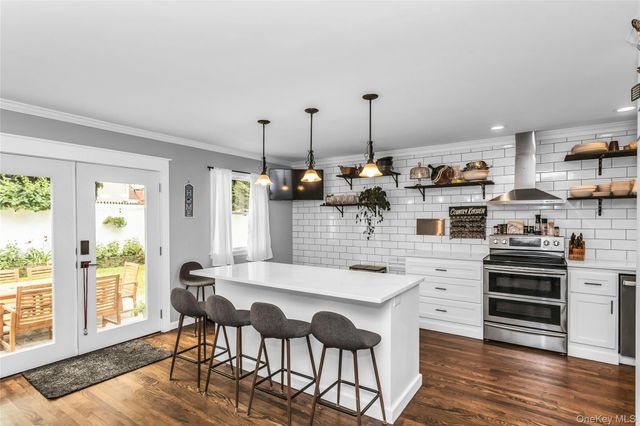 63 Teed Street, South Huntington, NY 11746