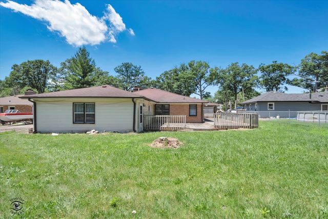 23935 S Kings Road, Crete, IL 60417