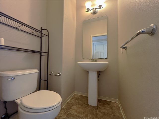 92-494 Ohio Street, Kapolei, HI 96707