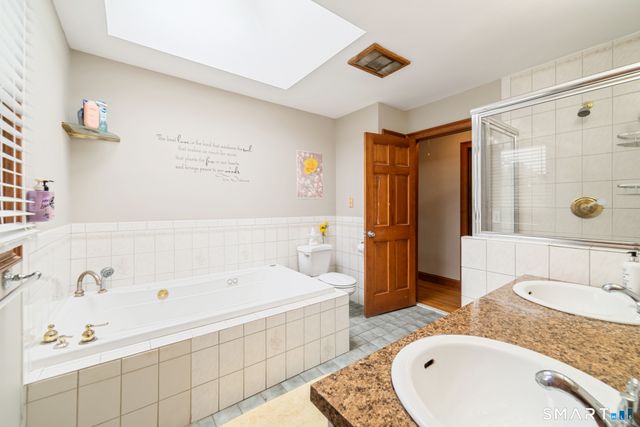 54 Overlook Avenue, West Haven, CT 06516