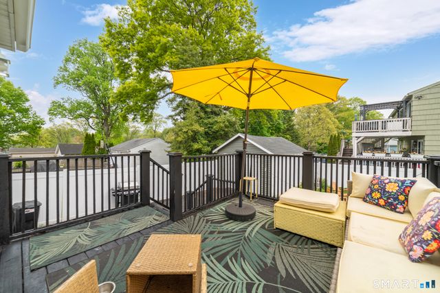 54 Overlook Avenue, West Haven, CT 06516