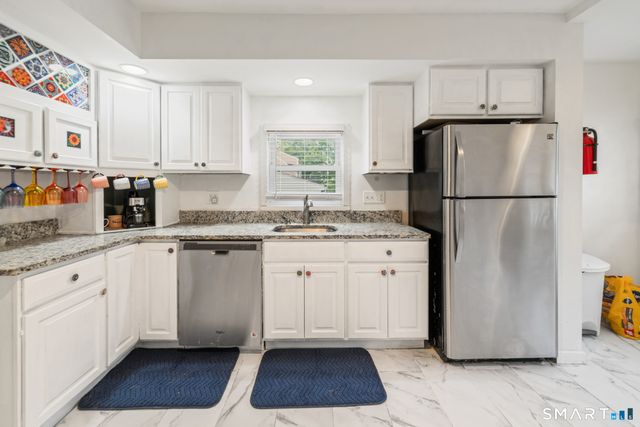 54 Overlook Avenue, West Haven, CT 06516