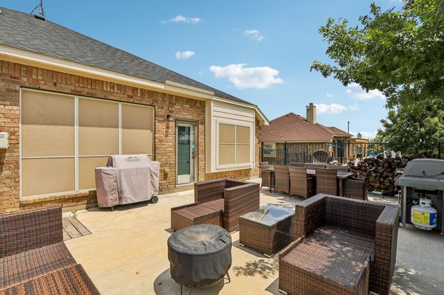 10009 Kildee Trail, Sanger, TX 76266