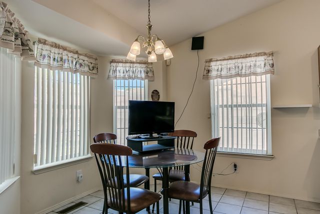 701 Chaps Road SE, Rio Rancho, NM 87124