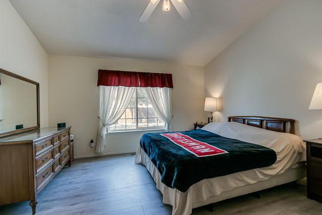 701 Chaps Road SE, Rio Rancho, NM 87124