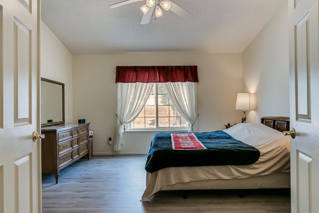 701 Chaps Road SE, Rio Rancho, NM 87124