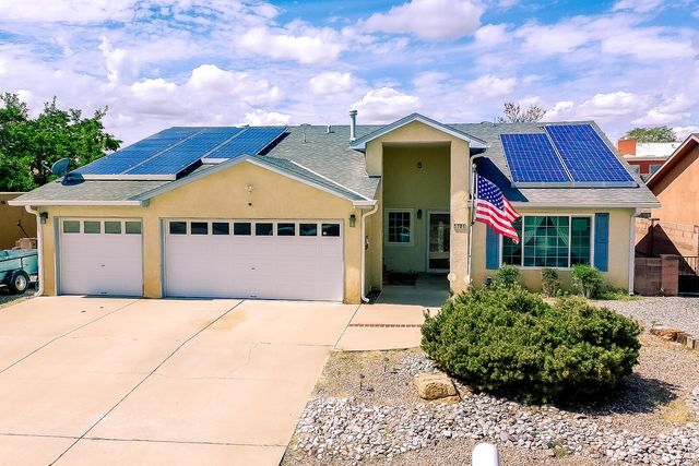 701 Chaps Road SE, Rio Rancho, NM 87124