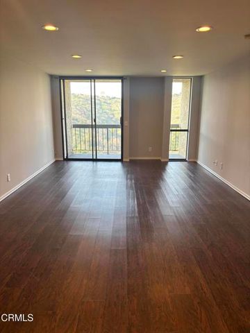 4239 Via Arbolada 206, Los Angeles, CA 90042