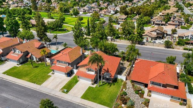 9057 Mandarin Lane, Riverside, CA 92508