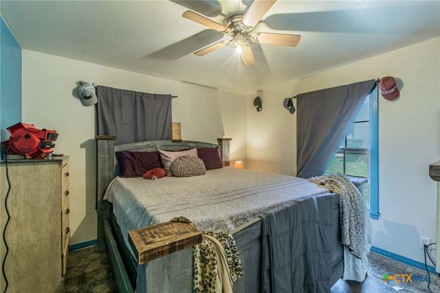 2522 Jackson Drive, Gatesville, TX 76528