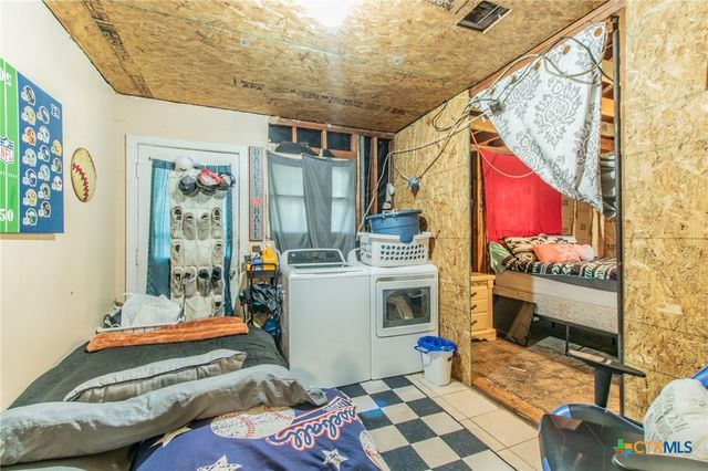 2522 Jackson Drive, Gatesville, TX 76528