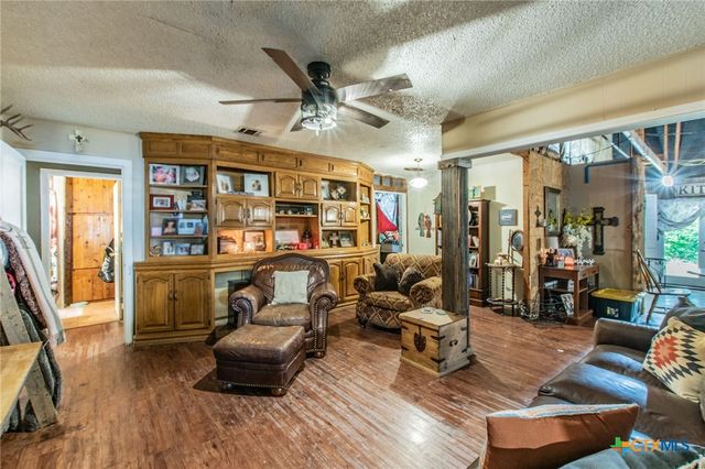 2522 Jackson Drive, Gatesville, TX 76528