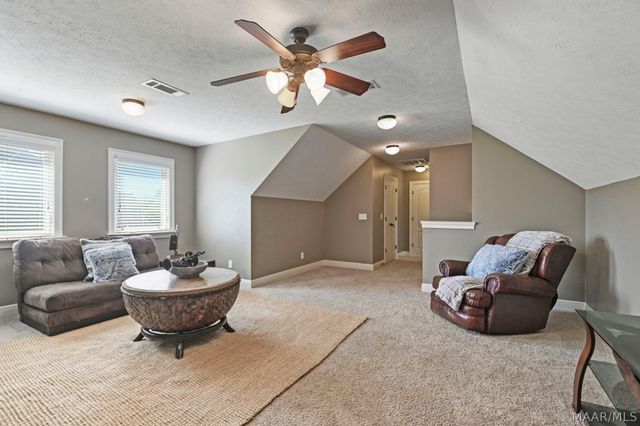 2713 WYNFREY Drive, Prattville, AL 36067