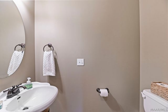 2713 WYNFREY Drive, Prattville, AL 36067