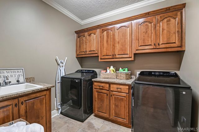 2713 WYNFREY Drive, Prattville, AL 36067