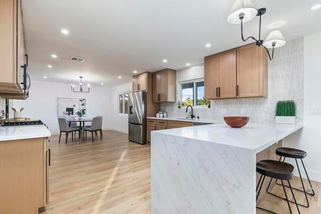 5995 BROADMOOR DR, La Mesa, CA 91942