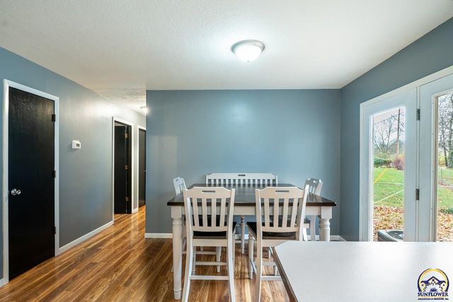 113 W Ridgeway ST, Carbondale, KS 66414