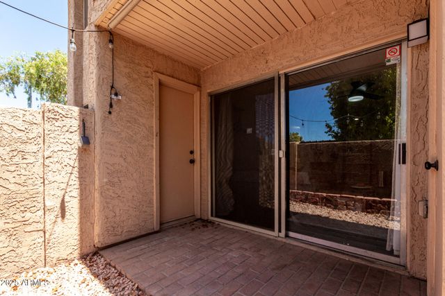 1942 S EMERSON Street 112, Mesa, AZ 85210