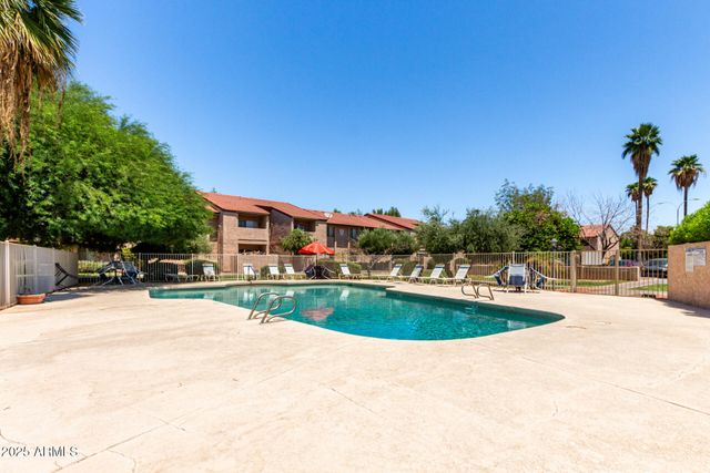 1942 S EMERSON Street 112, Mesa, AZ 85210