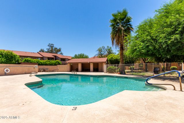 1942 S EMERSON Street 112, Mesa, AZ 85210