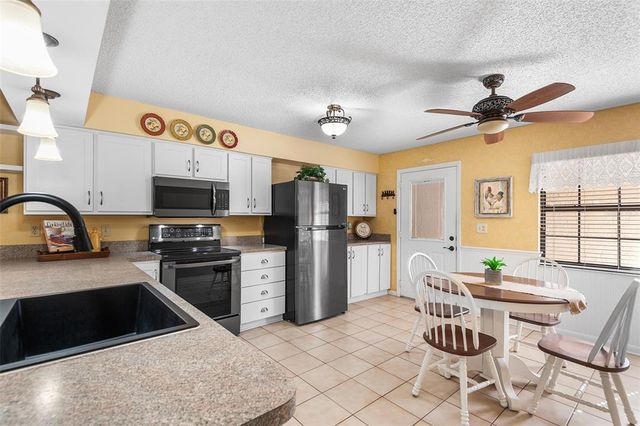 2488 HARTRIDGE POINT DR W, Winter Haven, FL 33881