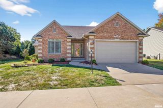 3115 MERIDITH Way, Bettendorf, IA 52722