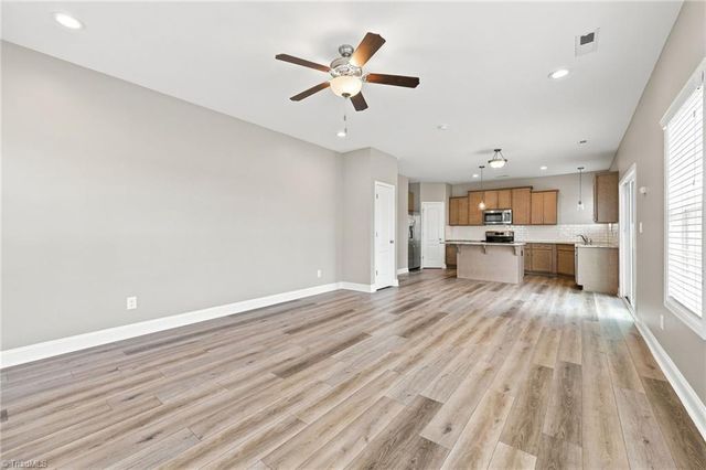 3457 River Farm Drive, Kernersville, NC 27284