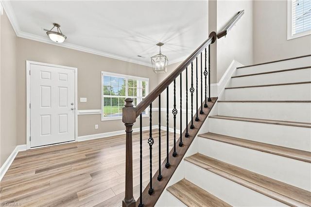 3457 River Farm Drive, Kernersville, NC 27284