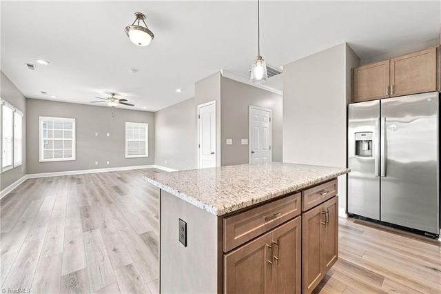 3457 River Farm Drive, Kernersville, NC 27284