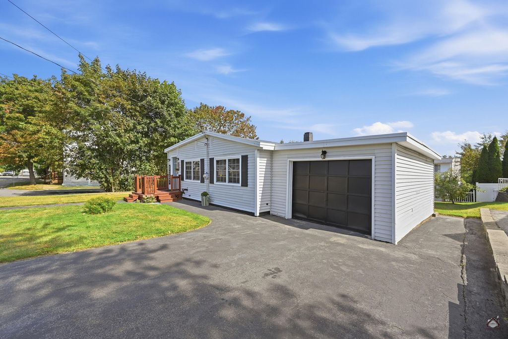 23 Beckett Street, Lewiston, ME 04240 — exterior