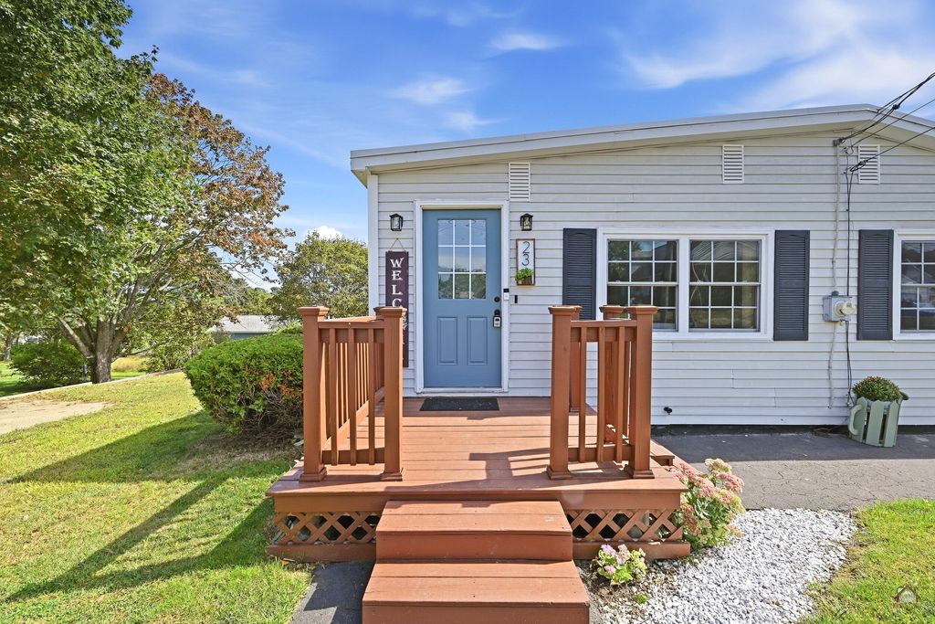23 Beckett Street, Lewiston, ME 04240 — photo 3