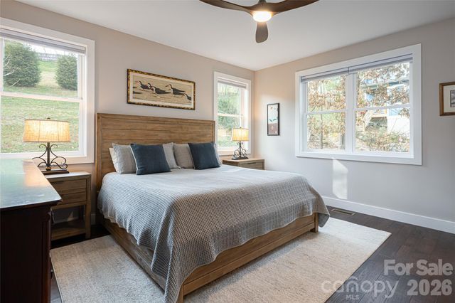 122 Terrace Drive, Weaverville, NC 28787