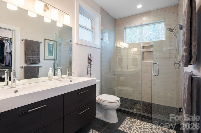 122 Terrace Drive, Weaverville, NC 28787