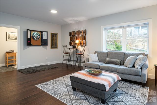 122 Terrace Drive, Weaverville, NC 28787