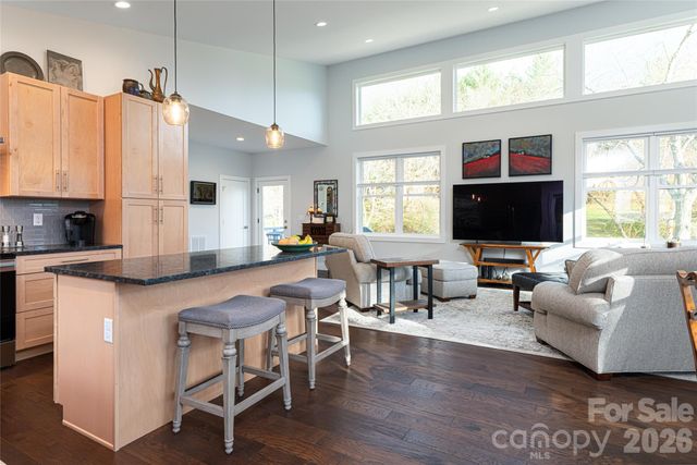 122 Terrace Drive, Weaverville, NC 28787