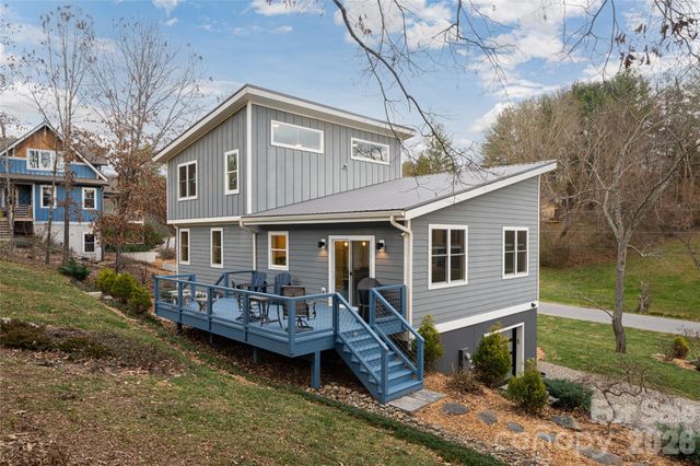 122 Terrace Drive, Weaverville, NC 28787