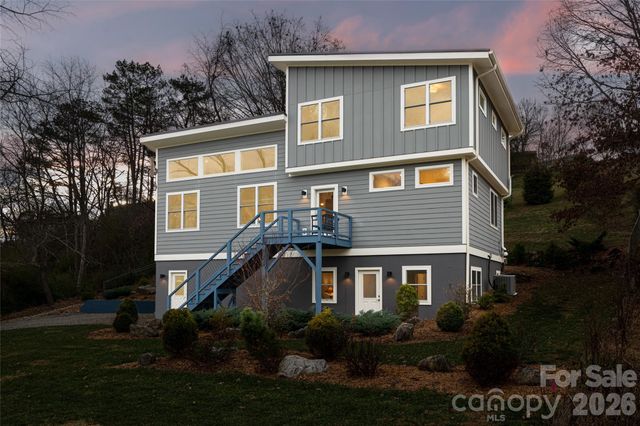 122 Terrace Drive, Weaverville, NC 28787