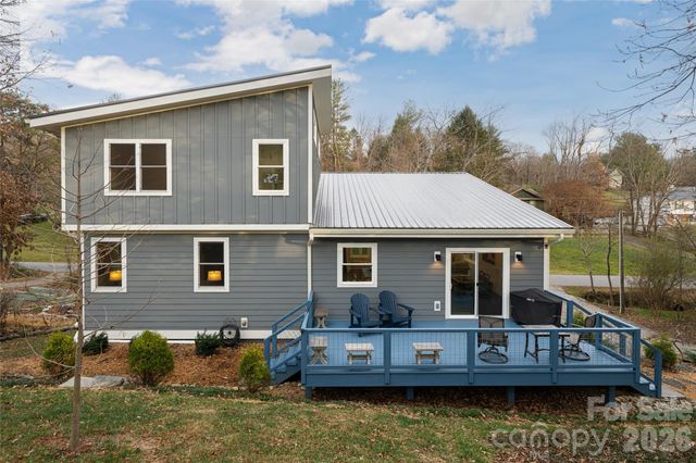 122 Terrace Drive, Weaverville, NC 28787