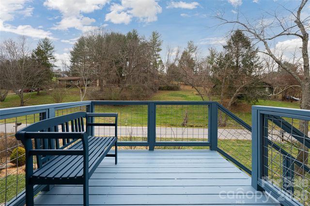 122 Terrace Drive, Weaverville, NC 28787