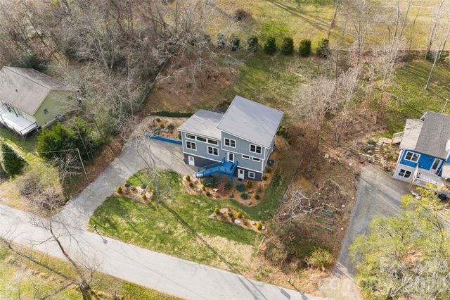 122 Terrace Drive, Weaverville, NC 28787